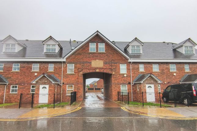 2 bed property, in Bonnar Court, £75,000