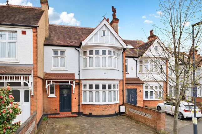4 bed property, in Welldon Crescent, £700,000