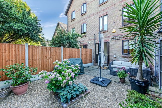 4 bed property, in Routh Street, £550,000