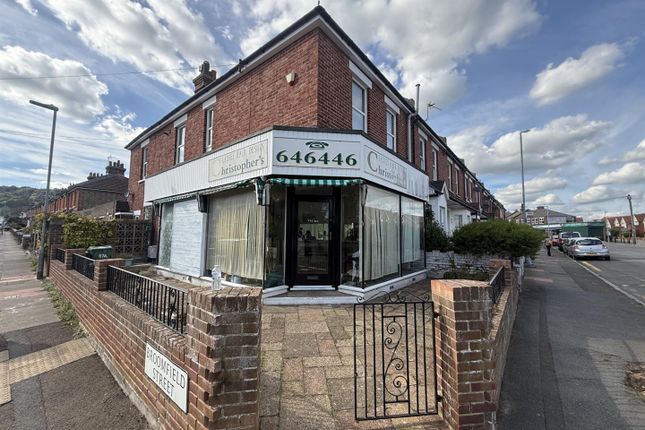 Studio, in Green Street, £425,000