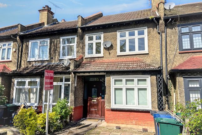 2 bed property, in Marne Avenue, £525,000