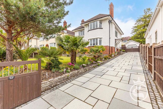 4 bed property, in Spur Hill Avenue, £975,000