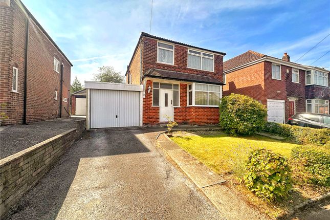 3 bed property, in Rhos Avenue, £325,000