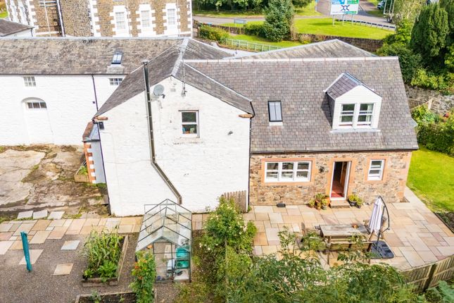 4 bed property, in Beattock, £330,000