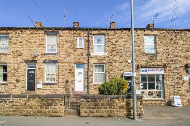 1 bed property, in Station Road, £75,000
