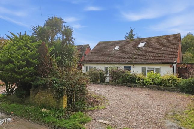 4 bed property, in Noak Hill Close, £500,000