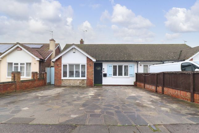 2 bed property, in Brunswick Road, £300,000