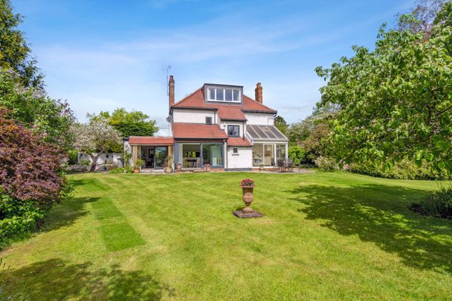 4 bed property, in Oxford Road, £950,000