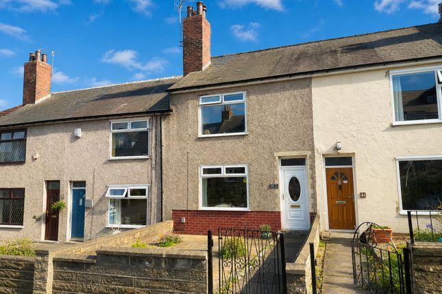 2 bed property, in Fourlands Road, £179,950