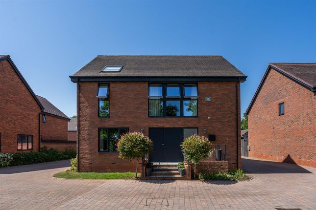 4 bed property, in Friday Lane, £900,000