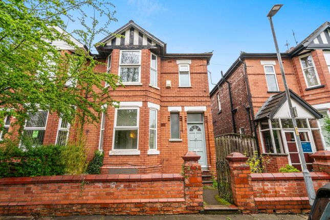 3 bed property, in Davenhill Road, £400,000