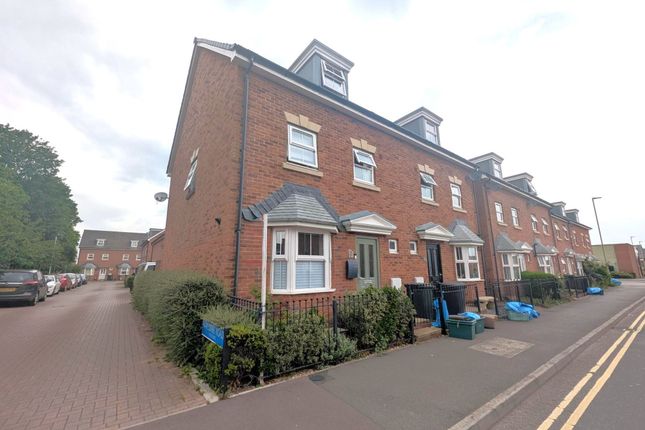 4 bed property, in Rudloe Drive Kingsway, £310,000