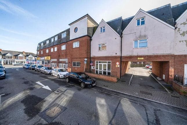 2 bed property, in London Road, £110,000