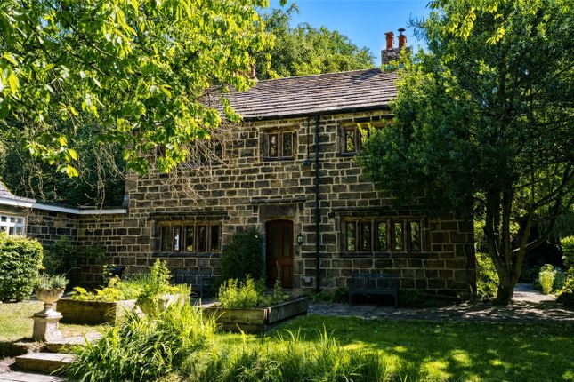 5 bed property, in Parkside Road, £1,400,000