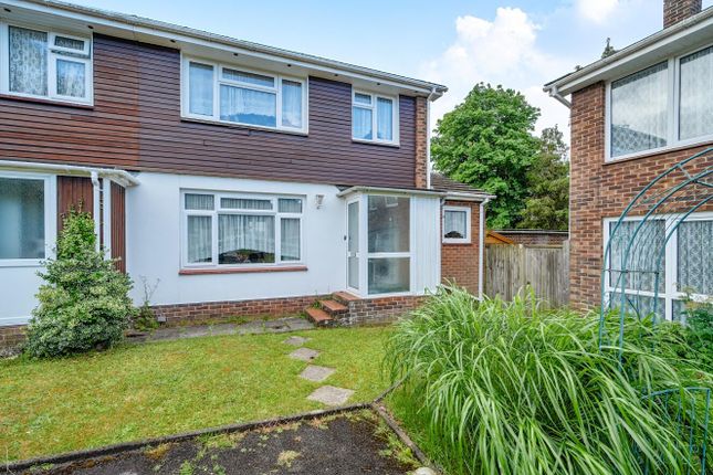 3 bed property, in Sycamore Avenue, £300,000