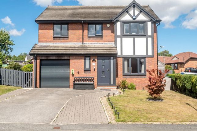 4 bed property, in Sorbus Way, £390,000
