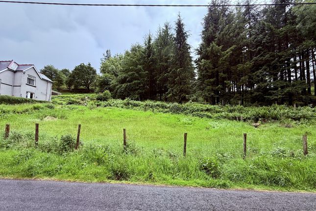 Land, in Percy Road, £100,000