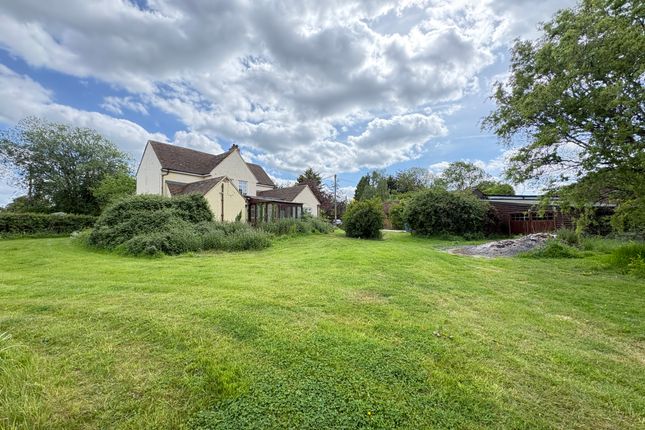 4 bed property, in Stambourne, £600,000