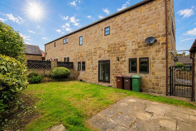 3 bed property, in Orchard Court, £375,000