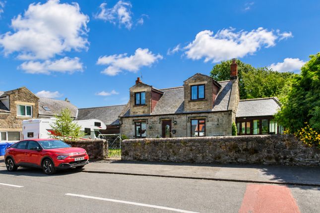 5 bed property, in Main Street, £470,000