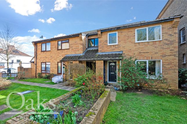 1 bed property, in Birchanger Road, £200,000