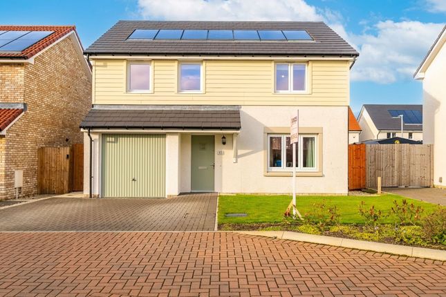 4 bed property, in Brodie Place, £365,000