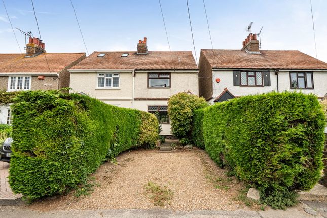 2 bed property, in Durlock, £275,000