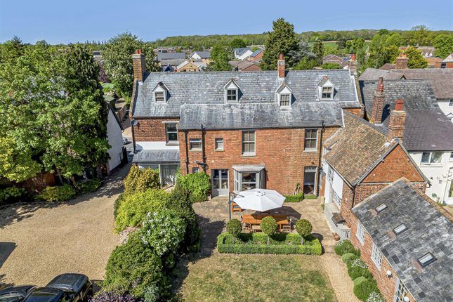7 bed property, in Church Street, £1,275,000
