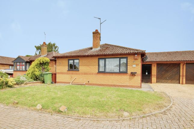 2 bed property, in James Gage Close, £230,000