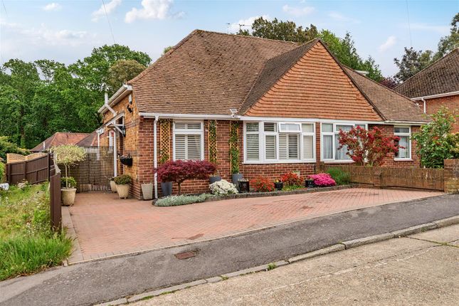 3 bed property, in Julie Avenue, £375,000