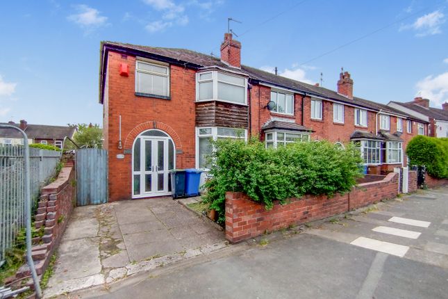 3 bed property, in Longport Road, £160,000