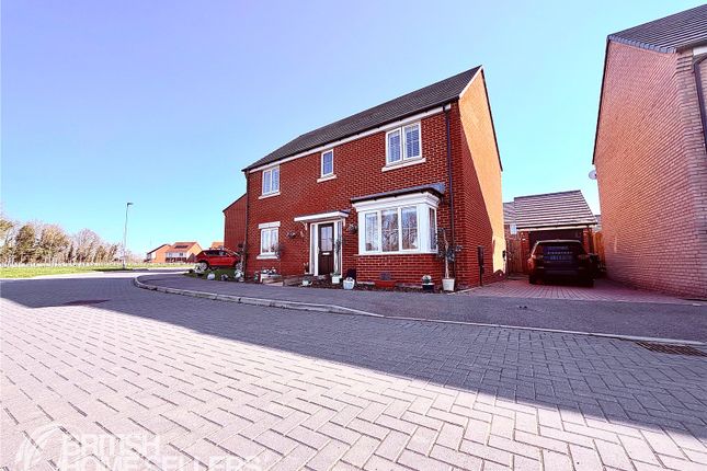 4 bed property, in Deerhound Crescent, £550,000