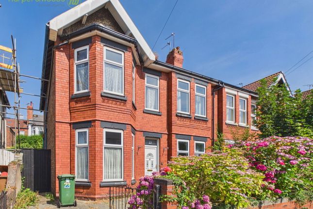 4 bed property, in Prescot Street, £240,000