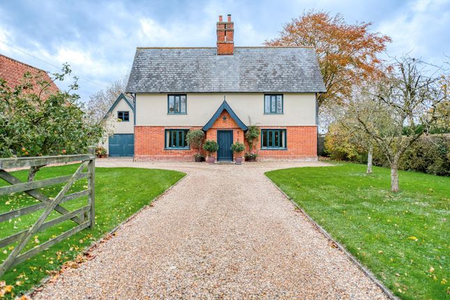 5 bed property, in St. Nicholas South Elmham, £775,000