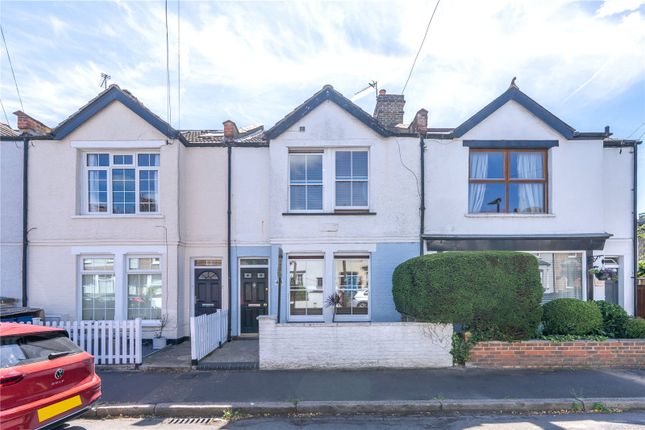 4 bed property, in Gould Road, £900,000
