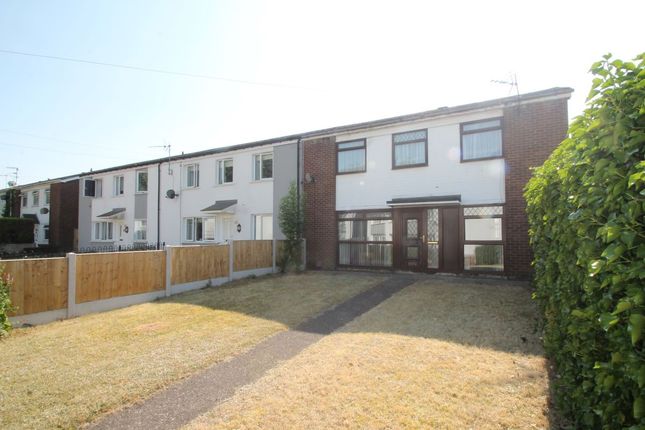 3 bed property, in 1 Wavell Avenue, £90,000