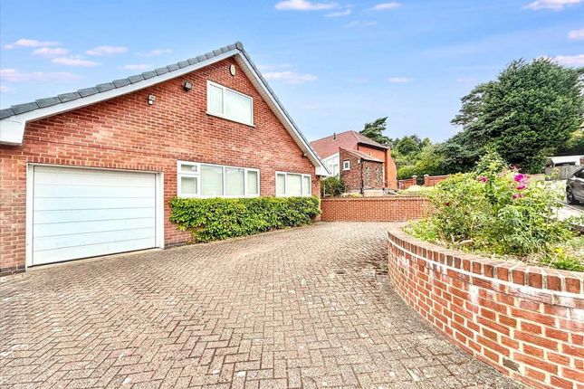 3 bed property, in Marshall Avenue, £310,000