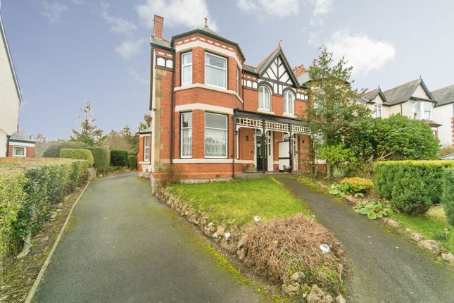 4 bed property, in Victoria Park, £359,950