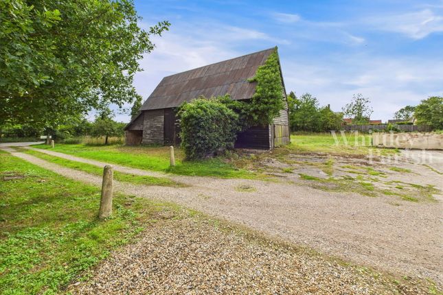 3 bed property, in Short Green, £200,000
