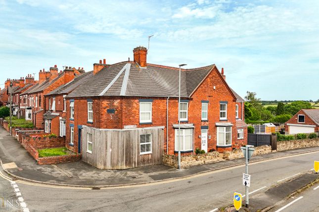 4 bed property, in Measham Road, £400,000