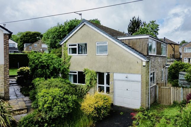 5 bed property, in Foster Park Grove, £280,000