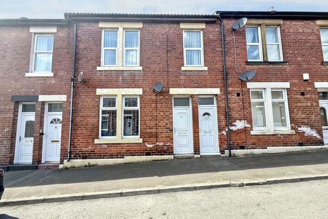 2 bed property, in Barrasford Street, £38,000