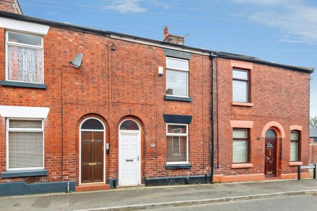 2 bed property, in Morley Street, £100,000