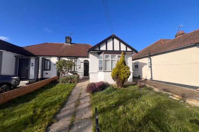 3 bed property, in Mossford Lane, £475,000