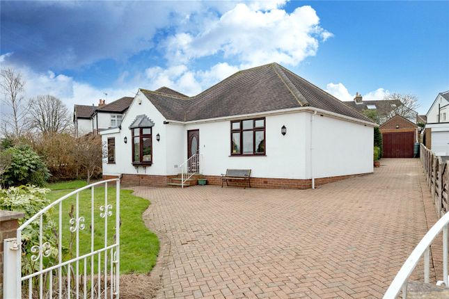 2 bed property, in Brownberrie Drive, £475,000