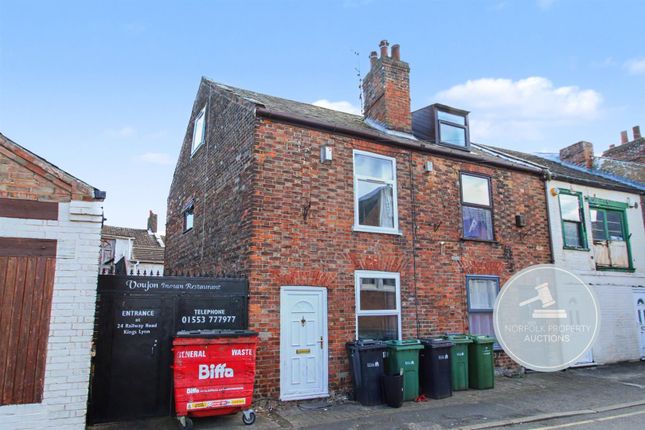 3 bed property, in Albion Street, £80,000