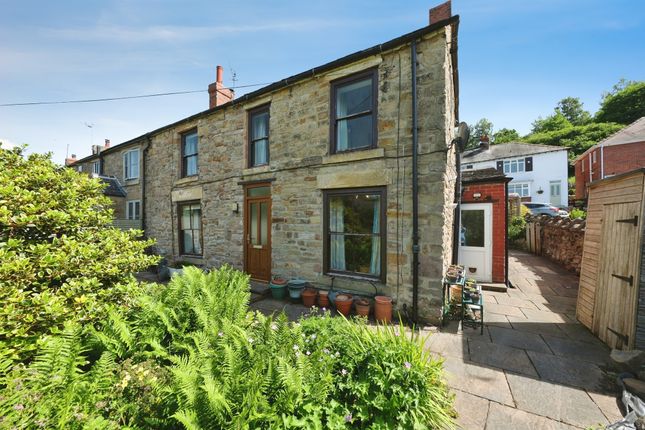 2 bed property, in Toadmoor Lane, £160,000