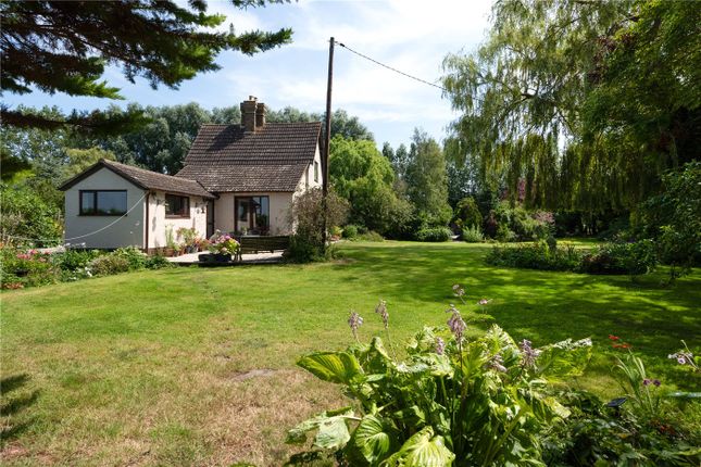 3 bed property, in Warm House Lane, £850,000