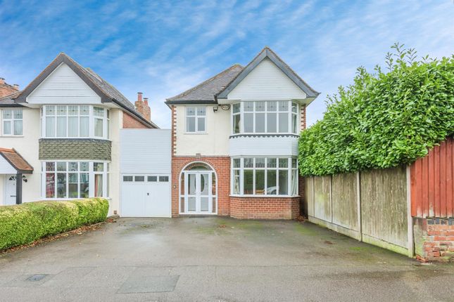 3 bed property, in New Church Road, £425,000