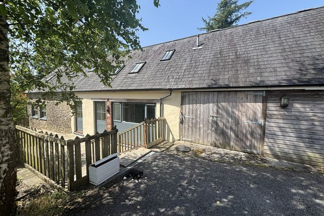 2 bed property, in Cottage, £349,950